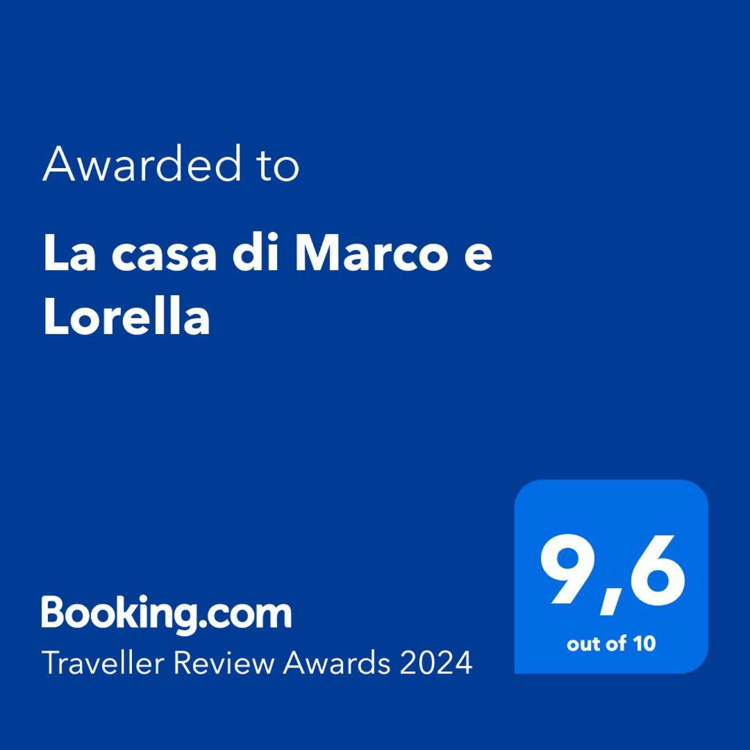 La Casa Di Marco E Lorella Fratta Todina Екстериор снимка